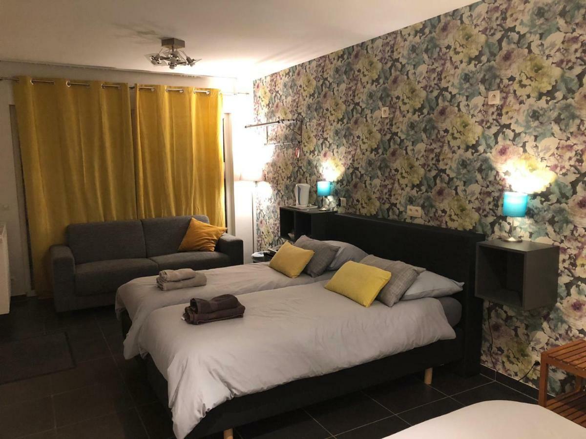Li Mangon Apartment ฟรองกอร์ช็องป์ ภายนอก รูปภาพ